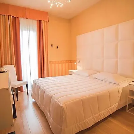 Jane Otel Floransa