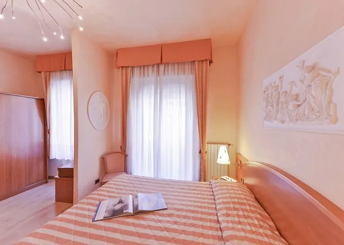 Hotel Jane 3*