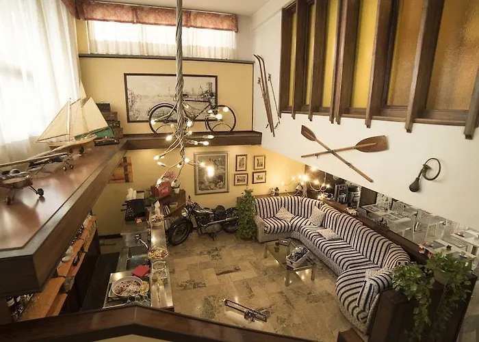 Jane Hotel 3*